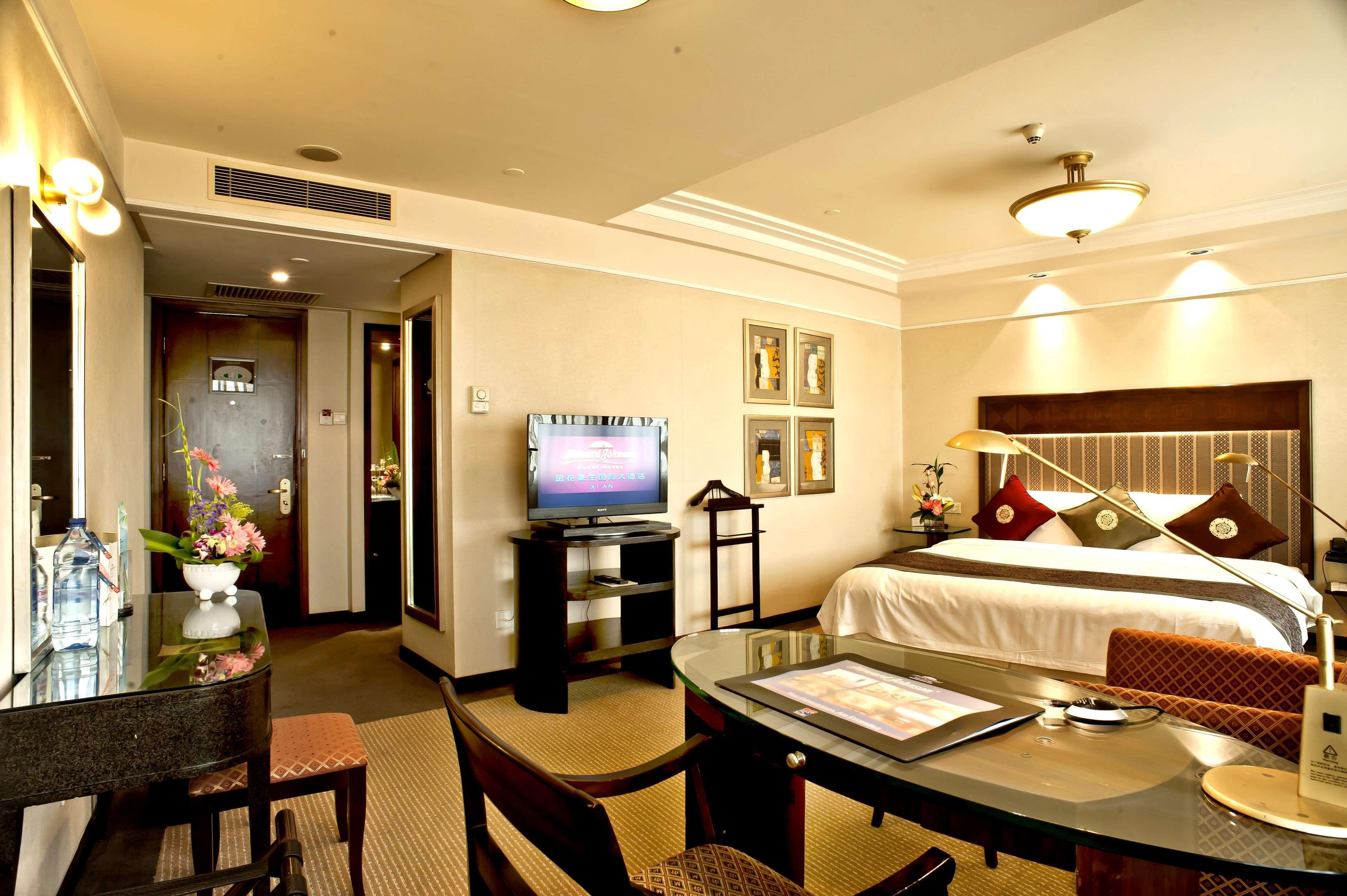 Howard Johnson Ginwa Plaza Hotel Сиан Екстериор снимка