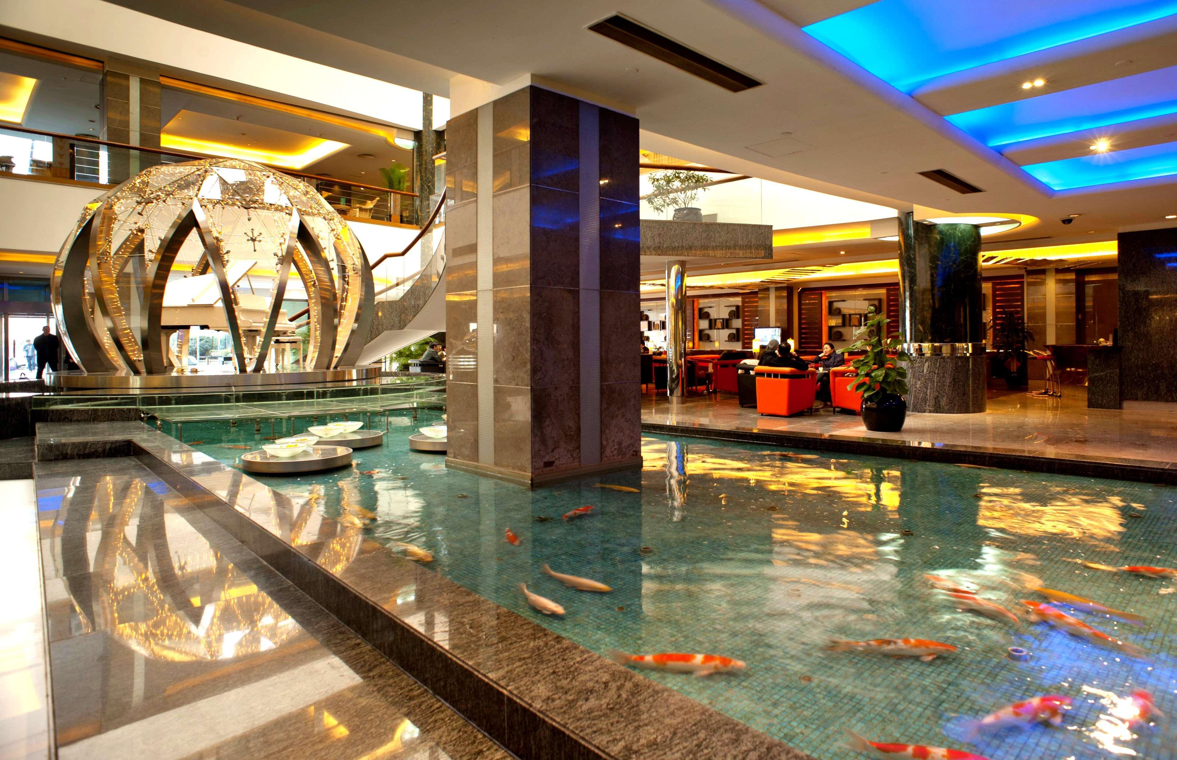 Howard Johnson Ginwa Plaza Hotel Сиан Екстериор снимка