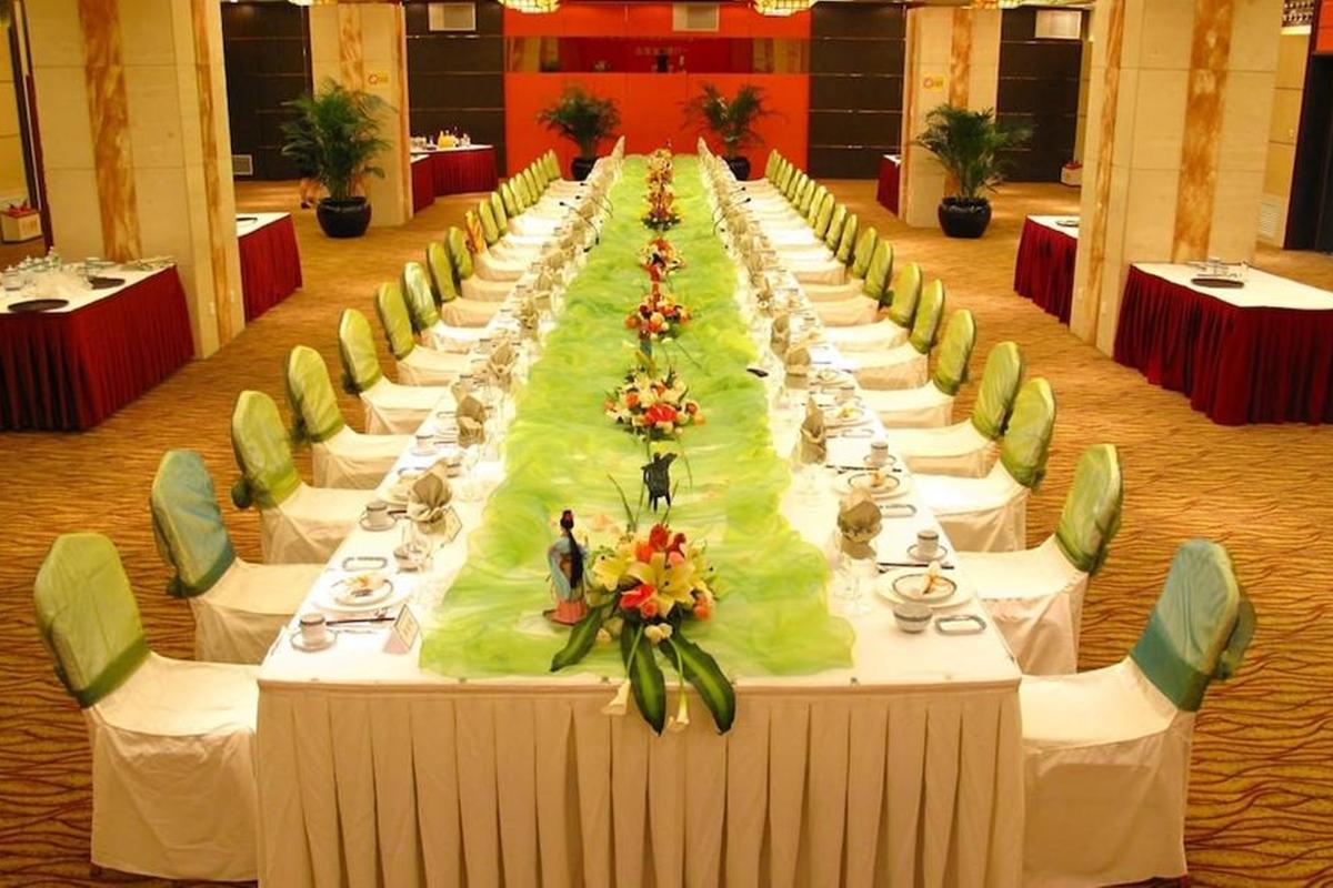 Howard Johnson Ginwa Plaza Hotel Сиан Екстериор снимка