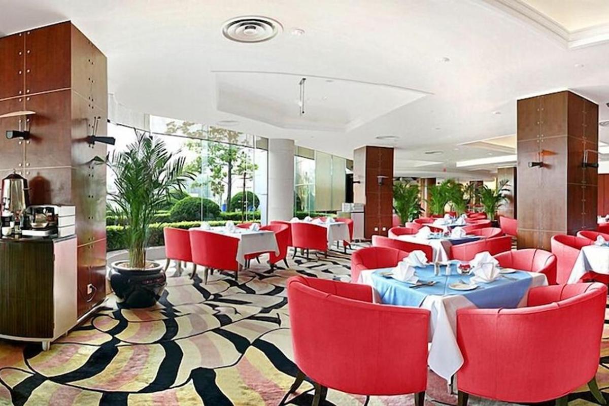 Howard Johnson Ginwa Plaza Hotel Сиан Екстериор снимка