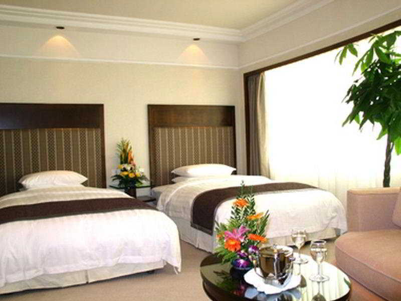Howard Johnson Ginwa Plaza Hotel Сиан Екстериор снимка